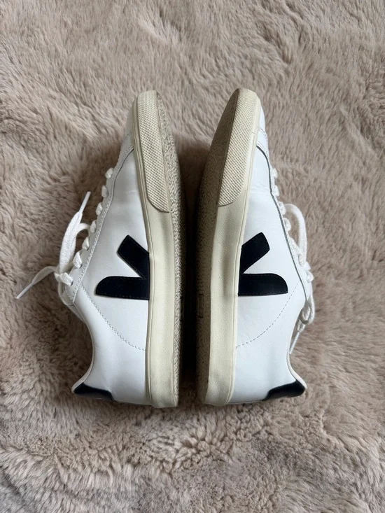 Women’s Veja Campo Tennis Sneaker Black White Size 7 - Picture 5 of 9